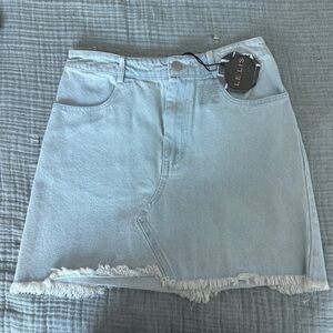 Le Lis Frayed Hem Light Blue Denim Skirt